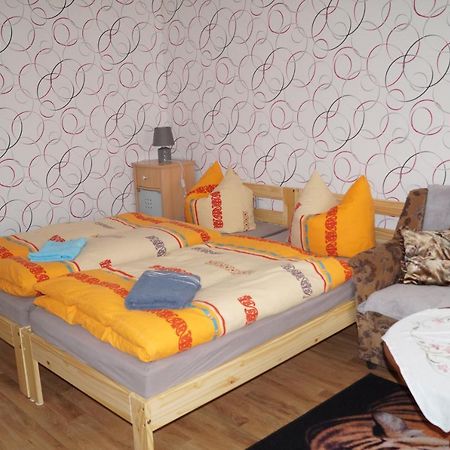 Ferienhaus Zum Jagdschlosschen Letschin Exterior foto