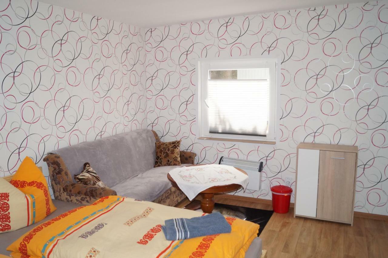 Ferienhaus Zum Jagdschlosschen Letschin Exterior foto